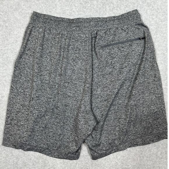 Vuori Mens Ponto Performance Short - Picture 2 of 7